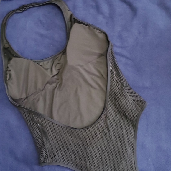 Victoria Secret's Cheeky One Piece Swimsuit Size L - Picture 4 of 5